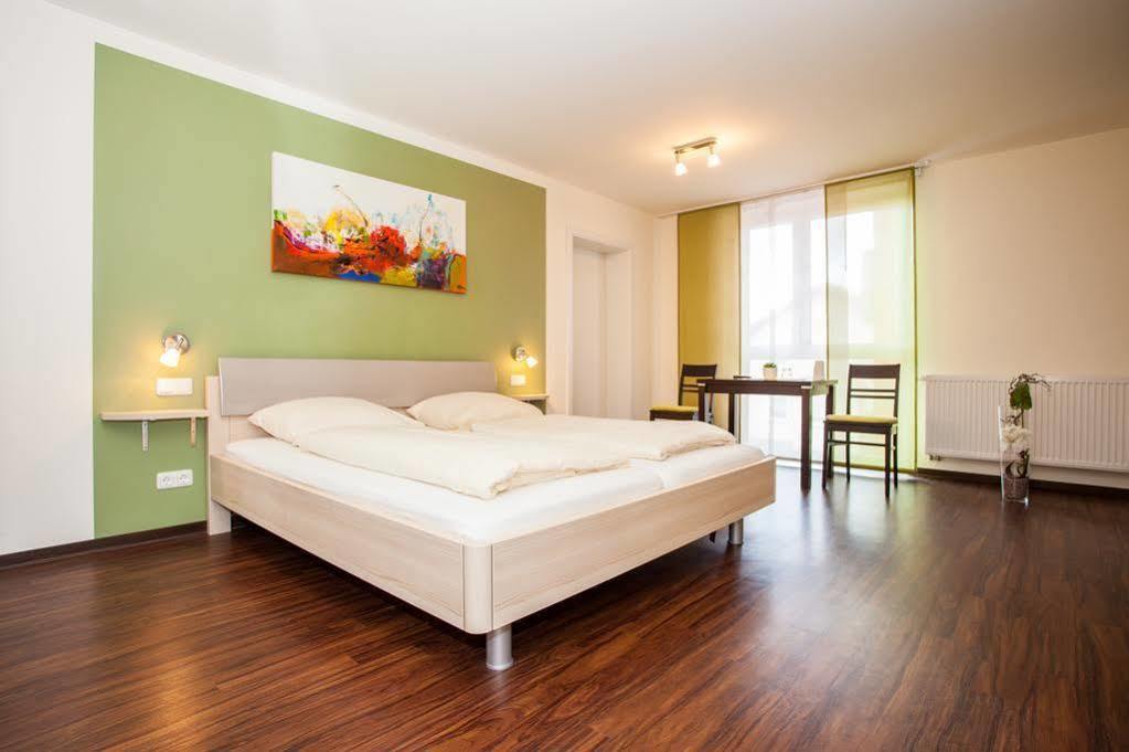 Landhotel Imhof Neuhof  المظهر الخارجي الصورة